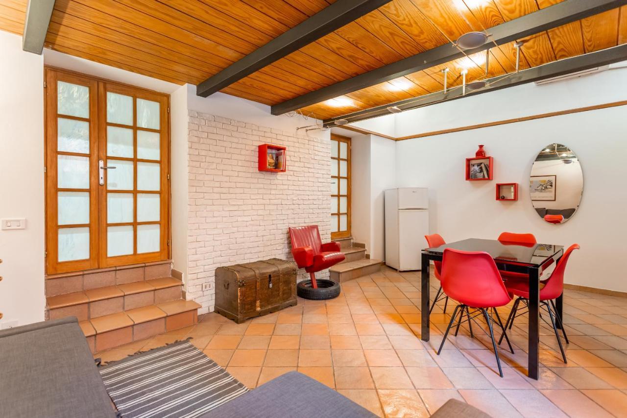 Trastevere Vintage Artistic Loft * Rom